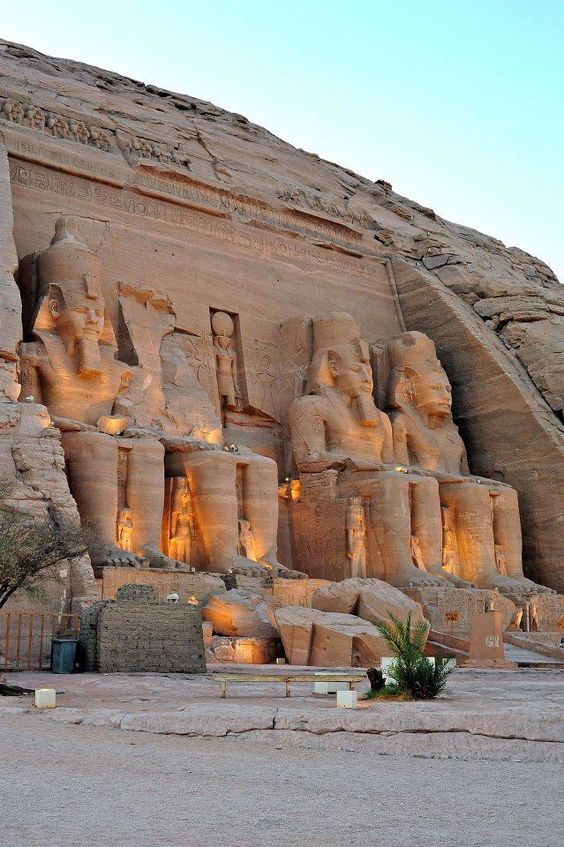 5 Must Visit Egyptian Temples for A Deep Insight into Ancient Egypt’s Fascinating History